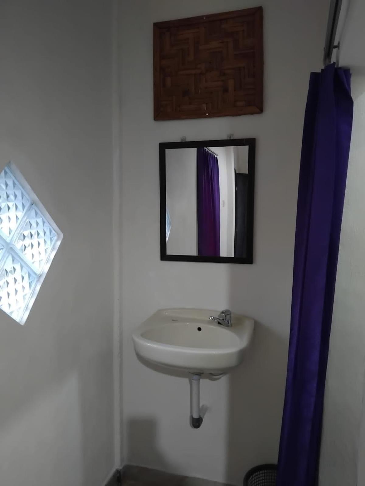 Syaqila Homestay Lombok Tetebatu Rum bild
